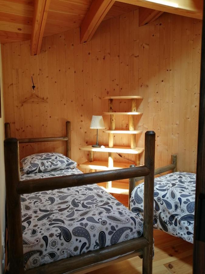 Fount De Cousteno Limbrassac Luaran gambar
